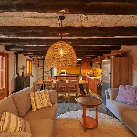 Holiday home Cal Blanch Rural Cerdanya *